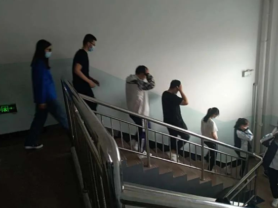 【官方足球世俱杯新闻】护理分院开展地震消防应急演练活动